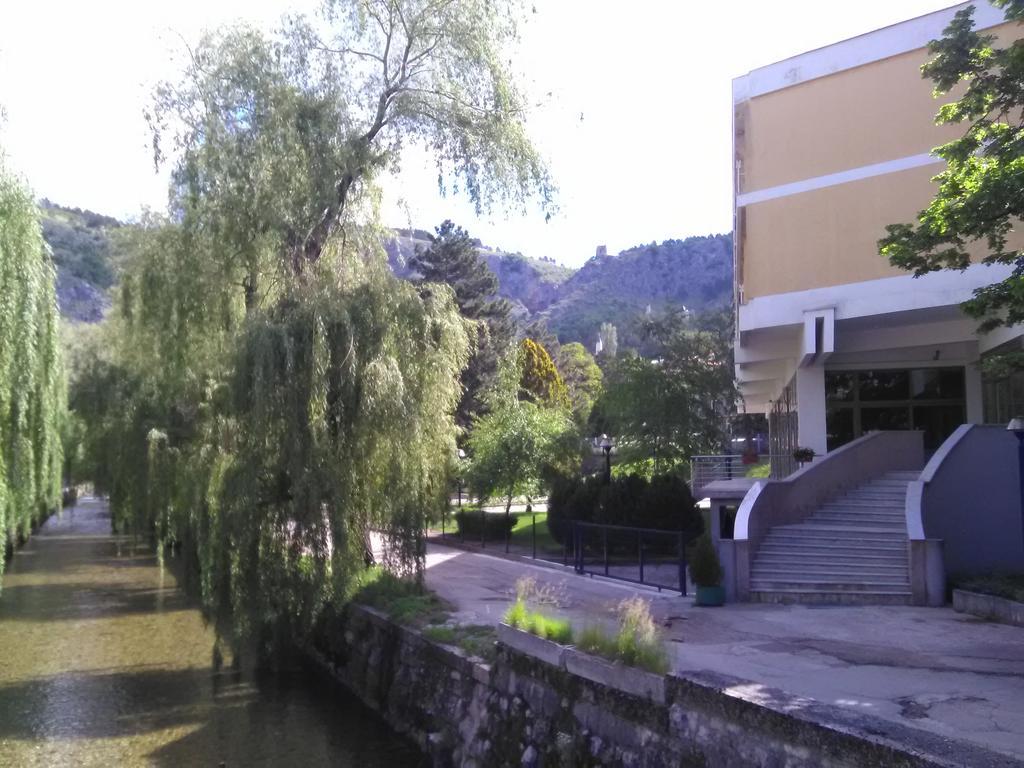 Hotel Dinara Livno Exterior foto