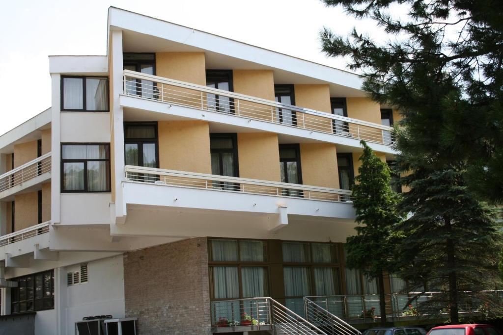 Hotel Dinara Livno Exterior foto